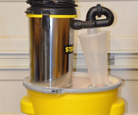 inexpensive   contained portable shop vac dust