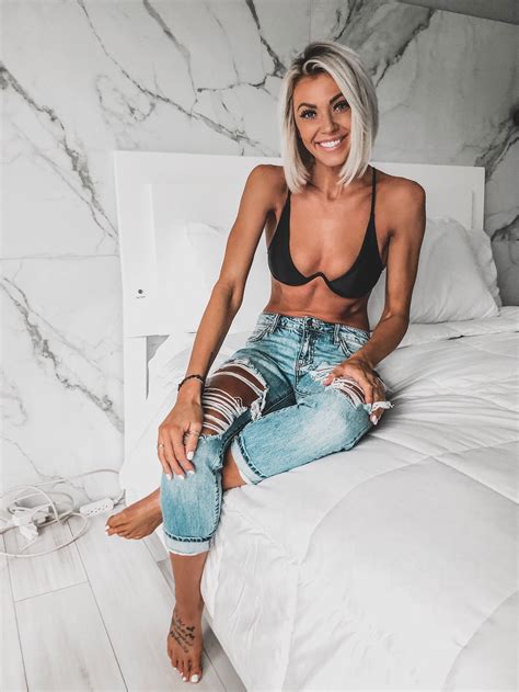 Texas Fitness Influencer Brittany Dawn Accused Of Scamming Clients O