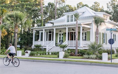 Low Country Living In Habersham South Carolina A Southern Living