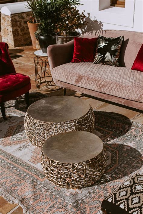 Shop our round gold coffee table selection from the world's finest dealers on 1stdibs. Round Gold Coffee Table (Large) - THE IBIZA CHAIR COMPANY