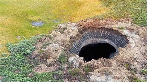 15 Scariest Holes Found On Earth Youtube