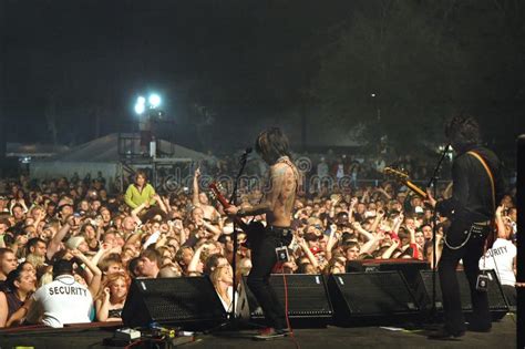 View From Back Stage To Crowd During Buckcherry Concert Editorial Image