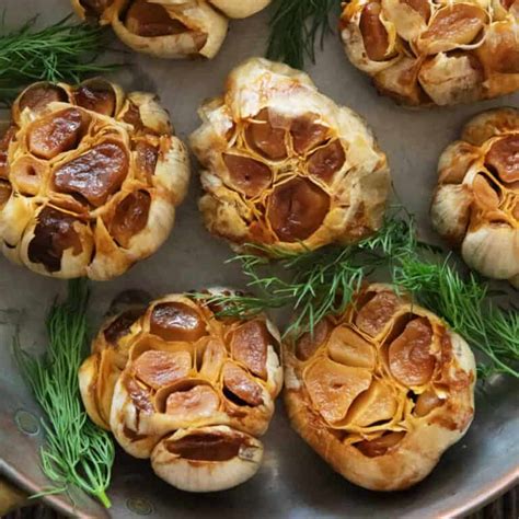 Roasted Garlic Recipe Easy Method Unicorns In The Kitchen