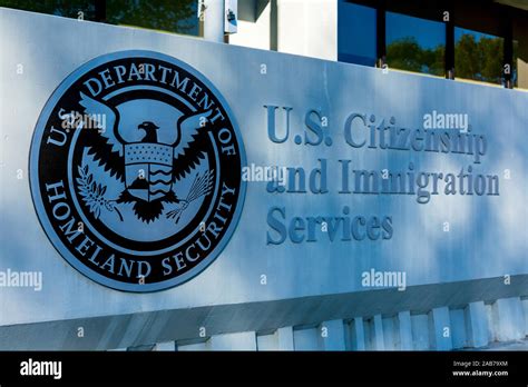 The Homeland Security Logo Hi Res Stock Photography And Images Alamy