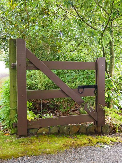 Beautiful South Country Gates 4
