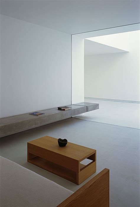 Interior desain minimalis apartemen belakangan ini ruang kota semakin kecil. Zen Inspired Interior Design