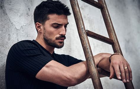 19 Facts About Mariano Di Vaio Vertigo Magazine