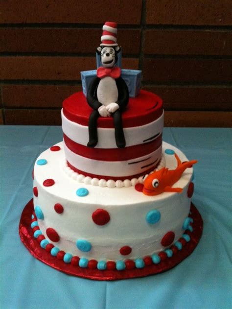 Ask guests to bring a dr. cat in the hat cakes | Cat in the Hat Baby Shower cake ...