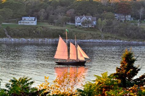 Maine Island Inn Windjammer Schooner Alert