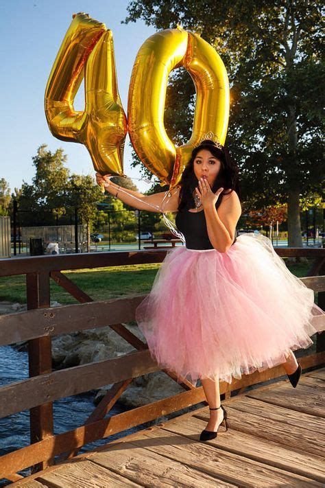 33 Ideas Birthday Woman Photoshoot Ideas For 2019 In 2020 Birthday Photoshoot 30th Birthday
