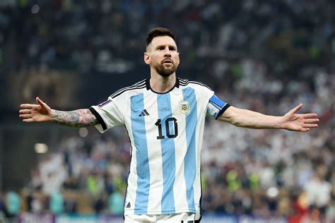 Lionel Messi Underlines His Status As A Footballing God After Inspiring