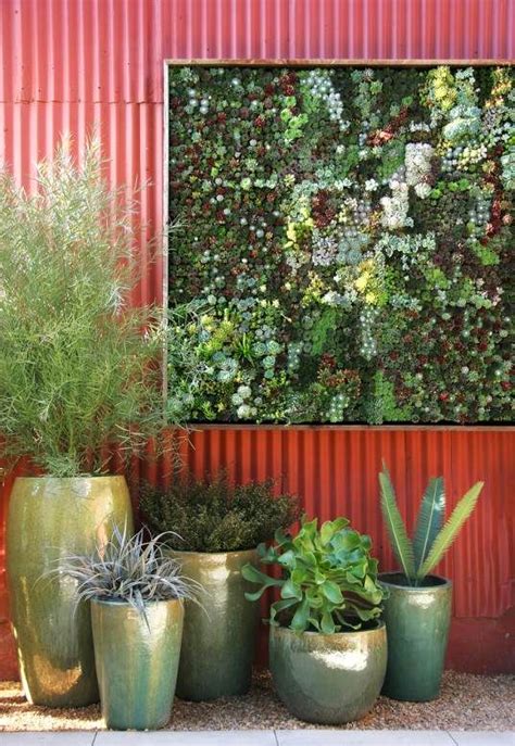 Flora Grubb Panels Let You Design Your Own Vertical Garden Tuin
