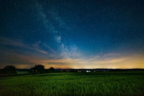 How To Enhance Starry Night Sky With Dehaze Tool In Photoshop Psdesire