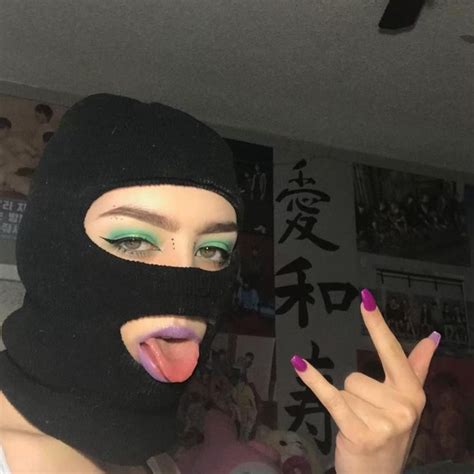 Because of the trendiness of the aesthetics, it can often be related to other aesthetics. ༺𝑅𝓊𝓋𝒻𝓎☾༻ in 2020 | Ski mask, Urban makeup, Aesthetic girl