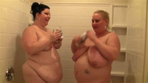 Whip Cream Fight With Sienna Hills And Bbw Platinum Puzzy Then Shower And Make Out The Best