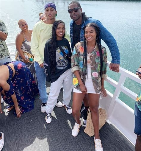 Dwyane wade and his fiancée, actress gabrielle union. Pin on Gabrielle Union and Dwyane Wade