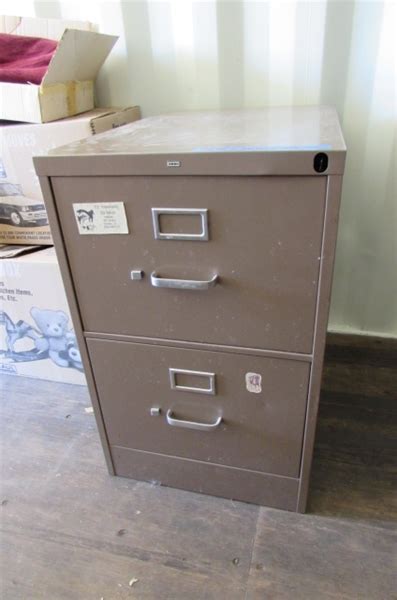 Please send us a product customization request with the key code. Lot Detail - HON 2 DRAWER METAL FILING CABINET