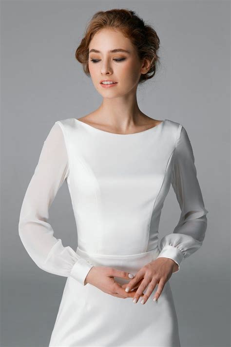 Der schönste tag im leben wird erst durch das richtige kleid perfekt. Königliche offene zurück Hochzeitskleid mit Schleife ...
