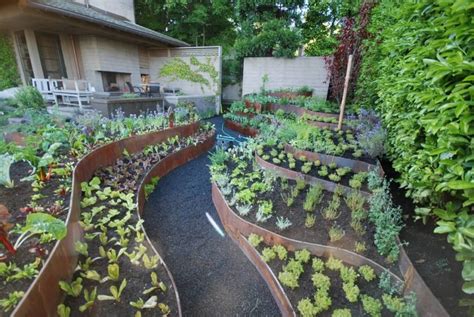 Look through small vegetable garden pictures in different colors and styles and when you find some small vegetable garden that inspires you, save it to an ideabook or contact the pro who made them happen to see what kind of design ideas they have for your home. 24 Fantastic Backyard Vegetable Garden Ideas
