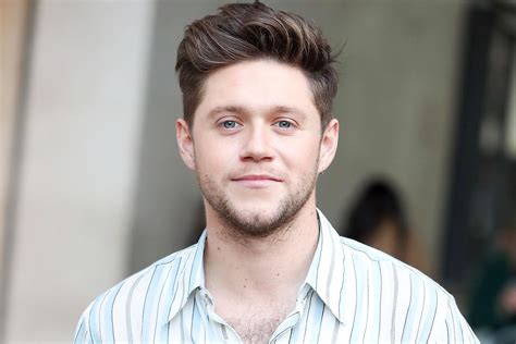 Niall Horan Releases Second Album Heartbreak Weather