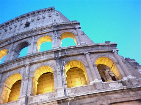 Reservar entradas coliseo roma con pase al foro romano y palatino con guía opcional. El Coliseo de Roma | Coliseo de roma, Italia, Roma