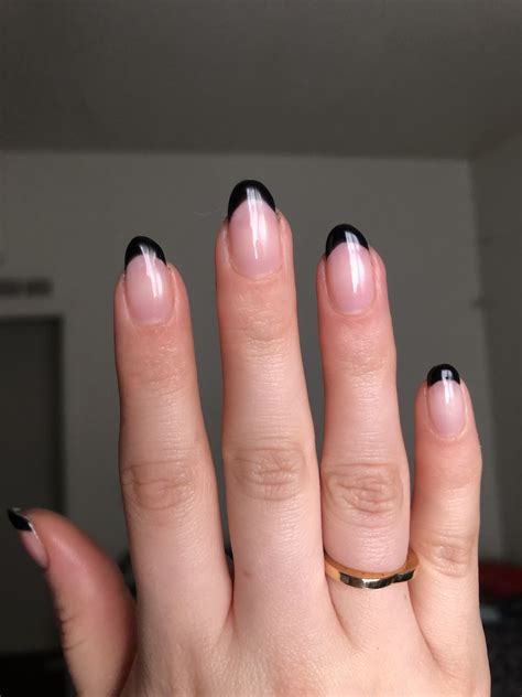 Almond Shaped Black French Tip Almond Nails Insanity Follows