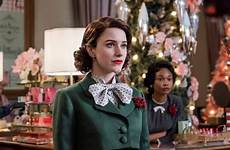 maisel mrs marvelous brosnahan rachel tv midge outfits clothes reinvention accessories amazon prime interview fashion season wallpapers rotten gavels tomatoes