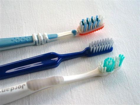 It is recommended by the ada that you should replace toothbrushes every 3 to 4 months. How often do you change out your toothbrush? You should ...