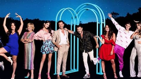 Personajes famosos divididos en dos grupos, una casa con una parte confortable y otra con un equipamiento más austero. 'GH VIP 7': Estos son los 15 concursantes de 'Gran Hermano ...