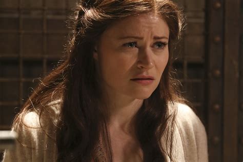 Once Upon A Time Recap Belle Gives Up Her Baby To Save Him From Rumple TV Guide
