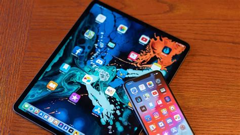 Where can you find cracked apps for ios that you can install safety on your iphone, ipad, or ipod touch? 5 Best Sites To Download Cracked iOS Apps for iPhone/iPad ...