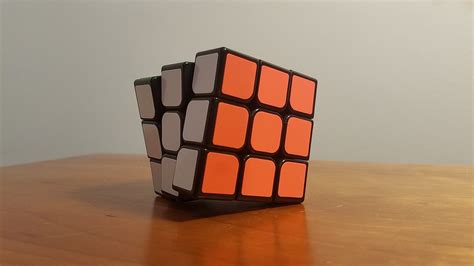 How To Solve A Rubiks Cube In 2 Move Exposed How People Actually Do