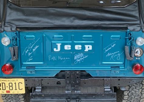 Signed Jeep Tailgate Crystal Lake Tours