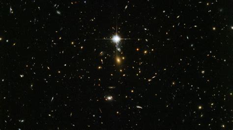 Nasas Hubble Telescope Detects Star Icarus Halfway