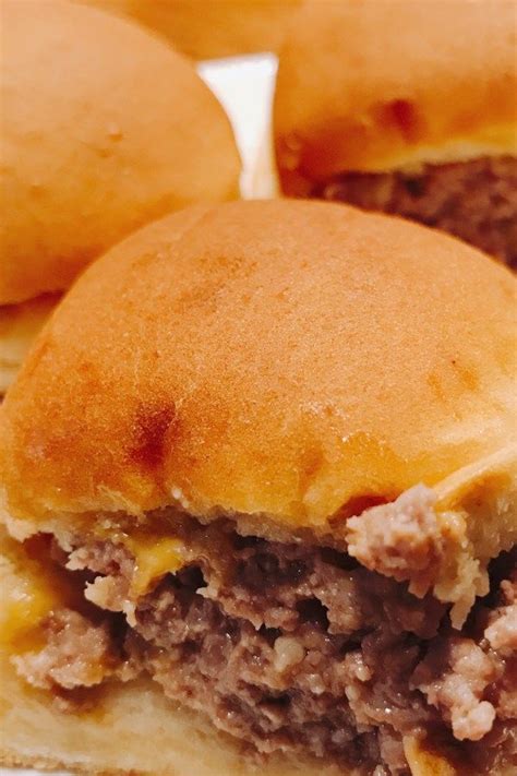 Wipe out skillet with paper towel and repeat process with remaining ground. Slider-Style Mini Burgers | Recipe | Mini burgers, Food ...