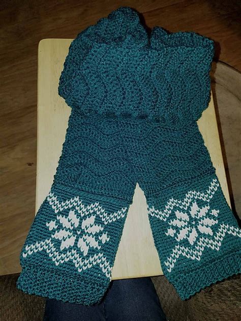 Ravelry Snowflake Scarf Pattern By Kelsey Daughtry