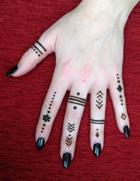Henna Hennakim Simple Henna Tattoo Henna Tattoo Designs Hand