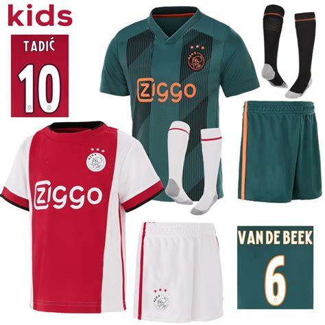 Also i know that the jersey url is being hit because i do see. Ajax Fc T Shirt / Adidas Ajax Fc Jersey Short Sleeve Shirt ...