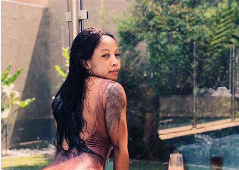 Hot Photos Kelly Khumalo Shares Photos Of Her A Ss At The. 