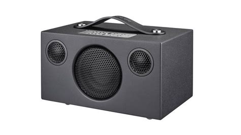 Berikut ada rekomendasi speaker aktif mini berbagai merk terbaru dari speaker aktif mini bluetooth bisa jadi alternatif untuk anda yang ingin mendengarkan suara musik yang berkualitas bagus namun dapat menghemat uang. 10 Best Sounding Bluetooth Speaker 2020