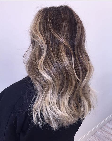 It is a wholesome hair care process that improves the appearance. 37 Balayage Hair Color Ideas for 2019 - Eazy Glam