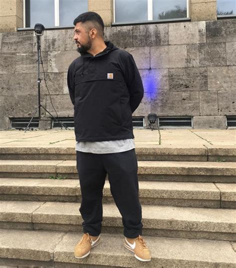 Gezi eylemleri sırasında yaralanan 15 yaşındaki berkin elvan yoğun bakımdaki tedavi sürecinde 45 kilodan 16 kiloya kadar düştü. Rapçi Fuat Ergin 63 kilo verdi! Fuat Ergin kimdir ...