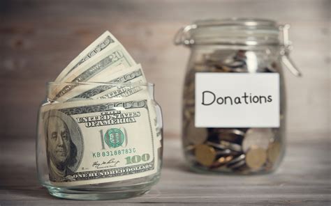 Raiffeisen bank dd bosna i hercegovina. Raiffeisen Bank bestows holiday donations in Bosnia ...