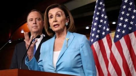 Pelosi Wont Seek Leadership Role Plans To Stay In Congress Oneindia News
