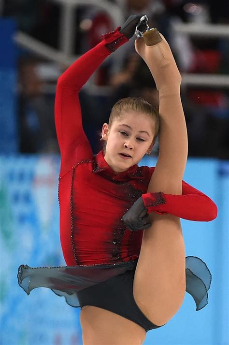 Yulia Lipnitskaya Of Russia Women S Figure Skating Free Program At