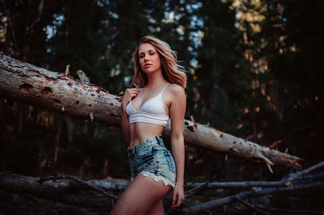 wallpaper blonde jean shorts trees tanned belly forest women outdoors portrait