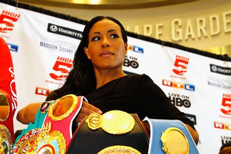 Boxing Queen Cecilia Braekhus Wants A Fight With Cris Cyborg In 2017