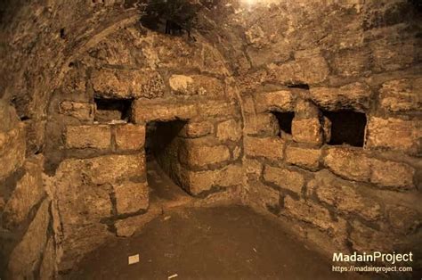 Tomb Of Lazarus Madain Project En