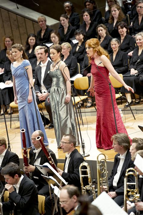 This page is based on the wikipedia article magdalena kožená; Magdalena Kožená | Warner Classics