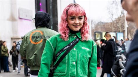 Maisie Williams Pink Hair Wallpapers Wallpaper Cave